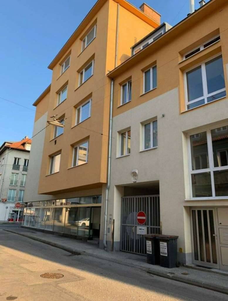 Wohnen im Zentrum, Bahnhof, Spitalnähe mit Balkon