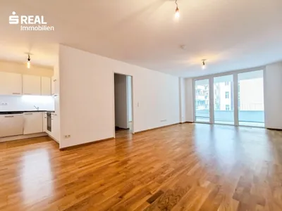 Hofseite Balkonwohnung in der Nußdorfer Straße – Bild 2