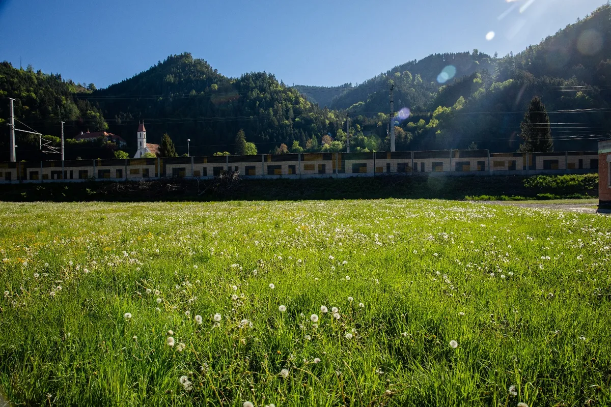 Ebenes, ganztägig sonniges Baugrundstück in zentraler Lage - Pernegg an der Mur