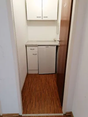 2-Zimmer-Gewerbeimmobilie kaufen in Salzburg Stadt – 72 m², € 170.000 – Bild 19 von 23