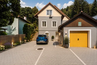 Haus mieten in Graz – 220 m², € 2.250 – Bild 2 von 11