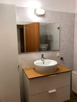 3-Zimmer-Wohnung mieten in Baden – 63 m², € 970 – Bild 9 von 13