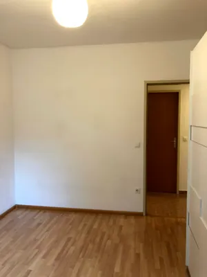 3-Zimmer-Wohnung mieten in Baden – 63 m², € 970 – Bild 12 von 13