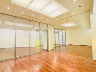 Gewerbeimmobilie kaufen in Wien – 360 m², € 999.999