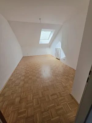 3-Zimmer-Wohnung mieten in Braunau am Inn – 86 m², € 892 – Bild 4 von 6