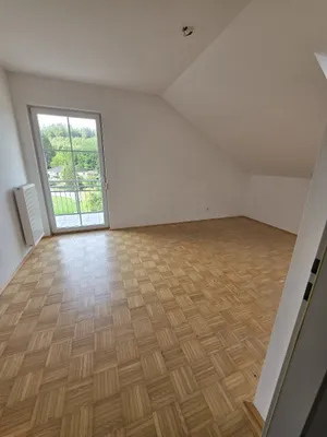 3-Zimmer-Wohnung mieten in Braunau am Inn – 86 m², € 892 – Bild 2 von 6