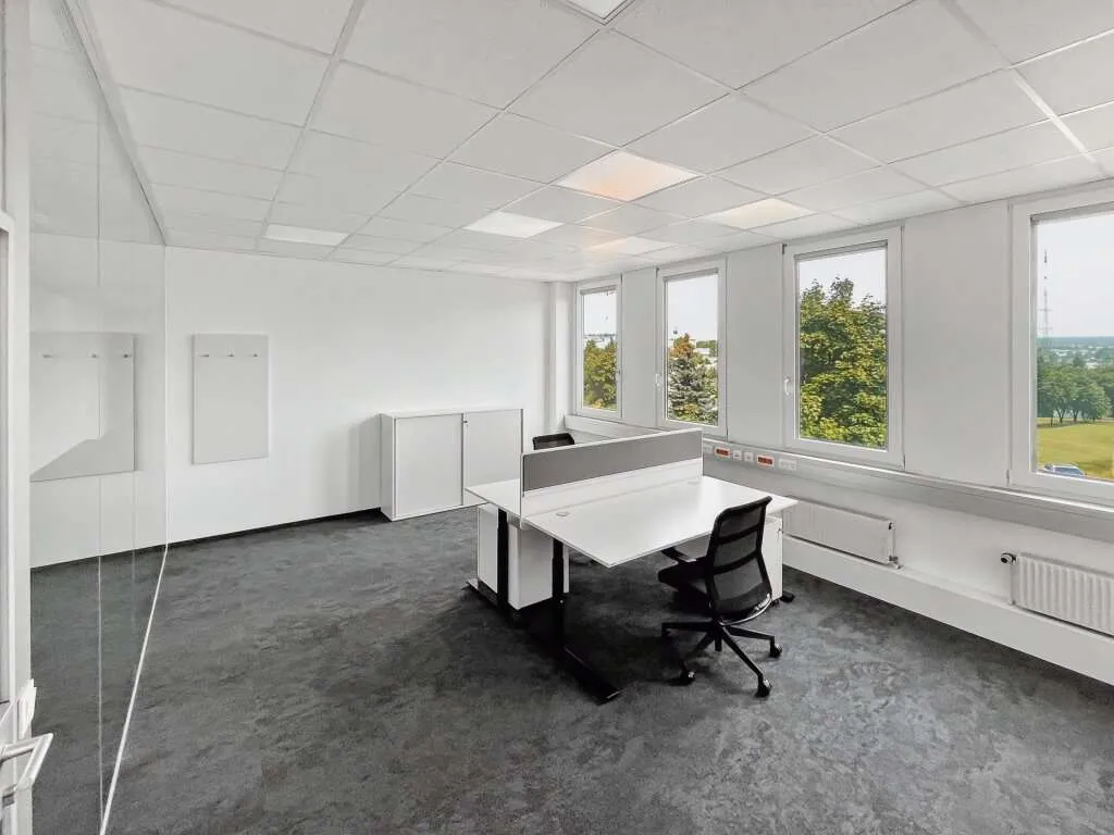 Flexible Büroflächen mit Top-Verkehrsanbindung in Strebersdorf - Widok 2