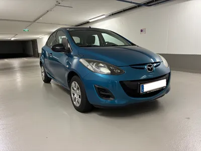 Mazda Mazda2