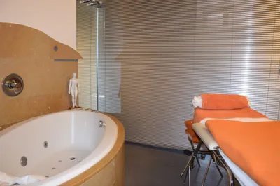 8-Zimmer-Gewerbeimmobilie mieten in Salzburg Stadt – 120 m², € 2.640 – Bild 6 von 10