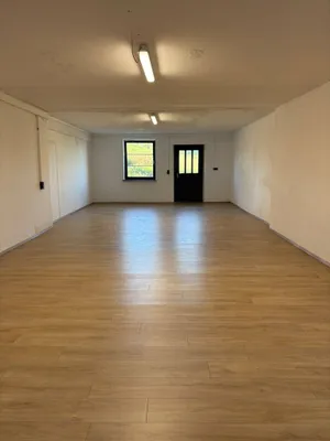 1-Zimmer-Gewerbeimmobilie mieten in Linz Land – 63 m², € 345 – Bild 5 von 6