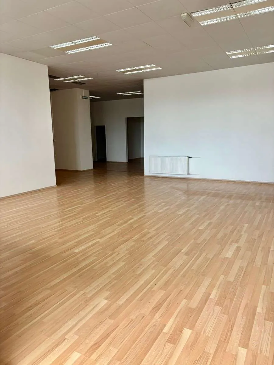 Restaurant 220 m²/ auch teilbar - Ansicht 3