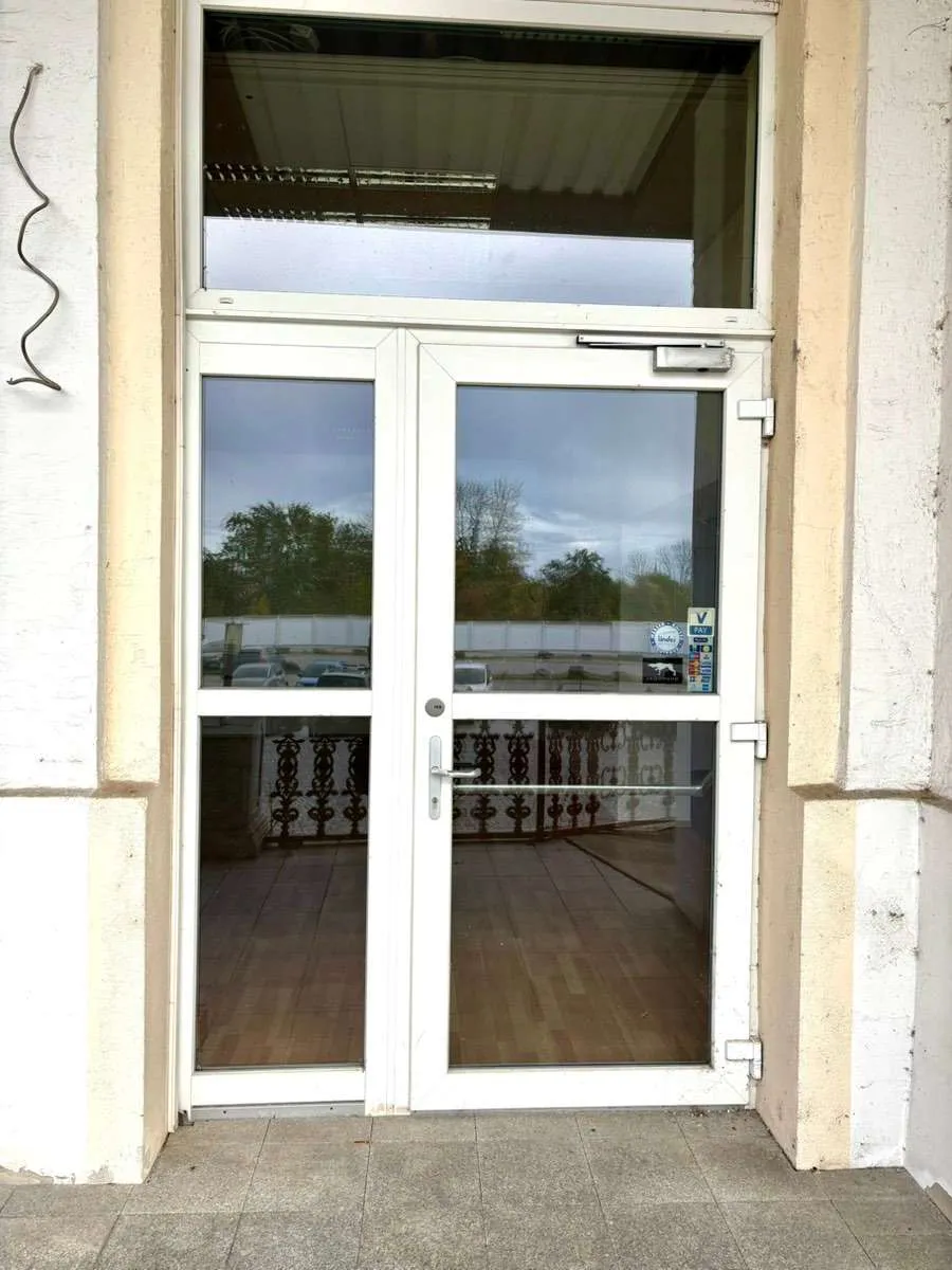 Restaurant 220 m²/ auch teilbar - Ansicht 2
