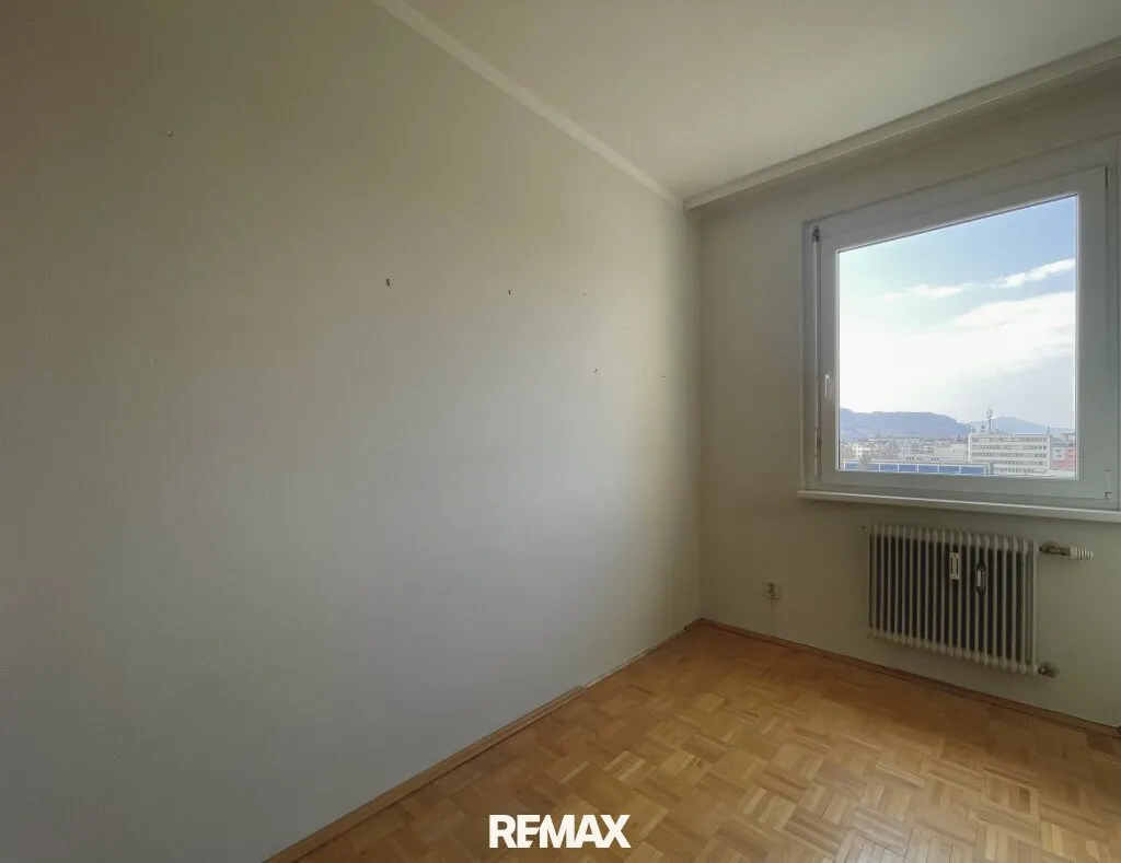 Sanierungsbedürftige 3-Zimmer-Wohnung mit Loggia in Waidmannsdorf - Ansicht 3