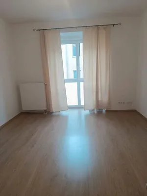 2-Zimmer-Wohnung mieten in Linz – 61 m², € 756 – Bild 2 von 4