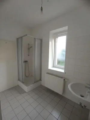 2-Zimmer-Wohnung mieten in Linz – 61 m², € 756 – Bild 4 von 4