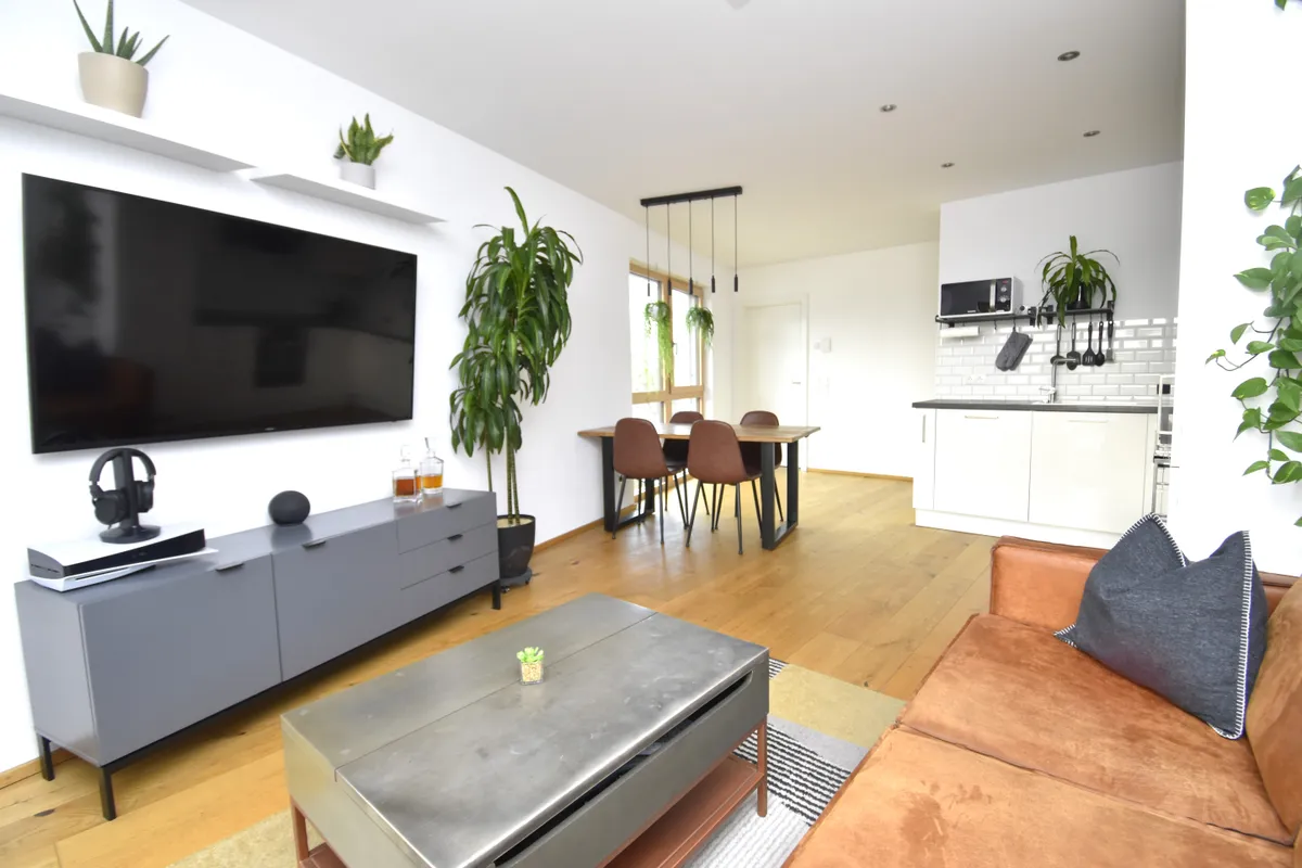 PROVISIONSFREI - Neuwertige 2-Zimmer-Wohnung mit großem Südbalkon, Lift & Tiefgarage in Lustenau - Ansicht 2