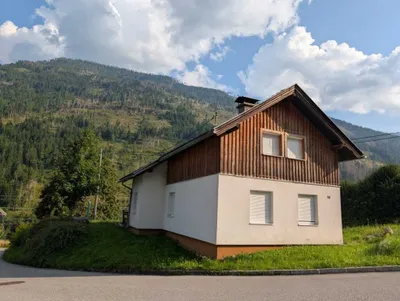 6-Zimmer-Wohnung kaufen in Spittal an der Drau – 603 m², € 259.000 – Bild 2 von 9