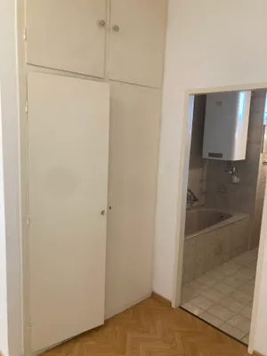 2-Zimmer-Wohnung mieten in Linz – 75 m², € 739 – Bild 13 von 13