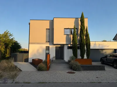 5-Zimmer-Immobilie kaufen in Neusiedl am See – 186 m², € 1.200.000 – Bild 2 von 48