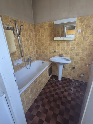 3-Zimmer-Wohnung kaufen in Graz-Umgebung – 66,17 m², € 109.000 – Bild 6 von 12