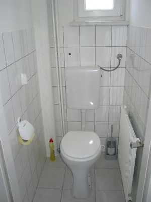 2-Zimmer-Gewerbeimmobilie mieten in Wels – 60 m², € 530 – Bild 10 von 11