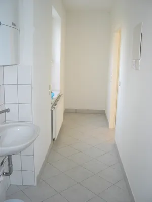 2-Zimmer-Gewerbeimmobilie mieten in Wels – 60 m², € 530 – Bild 11 von 11