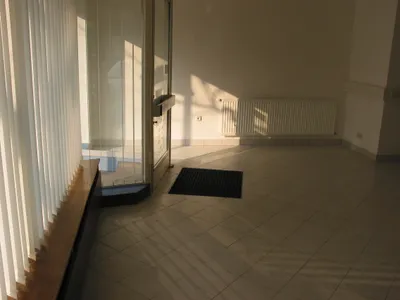 2-Zimmer-Gewerbeimmobilie mieten in Wels – 60 m², € 530 – Bild 6 von 11