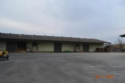 Gewerbeimmobilie kaufen in Mistelbach – 8 219 m², € 700.000 – Bild 11 von 12