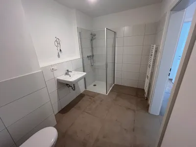 2-Zimmer-Wohnung mieten in Braunau am Inn – 54 m², € 927 – Bild 3 von 5