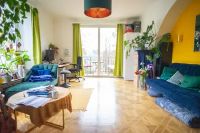 34 m² mit eigenem Schlafraum in Haus-WG mit Garten