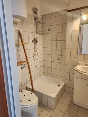 1-Zimmer-Wohnung mieten in Linz – 35 m², € 590 – Bild 4 von 8