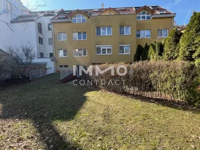 Lichtdurchflutete Dachgeschoßwohung mit Gemeinschaftsgarten – Bild 2