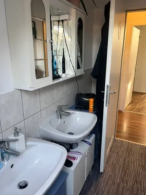 3-Zimmer-Wohnung mieten in Baden – 64 m², € 962 – Bild 8 von 14