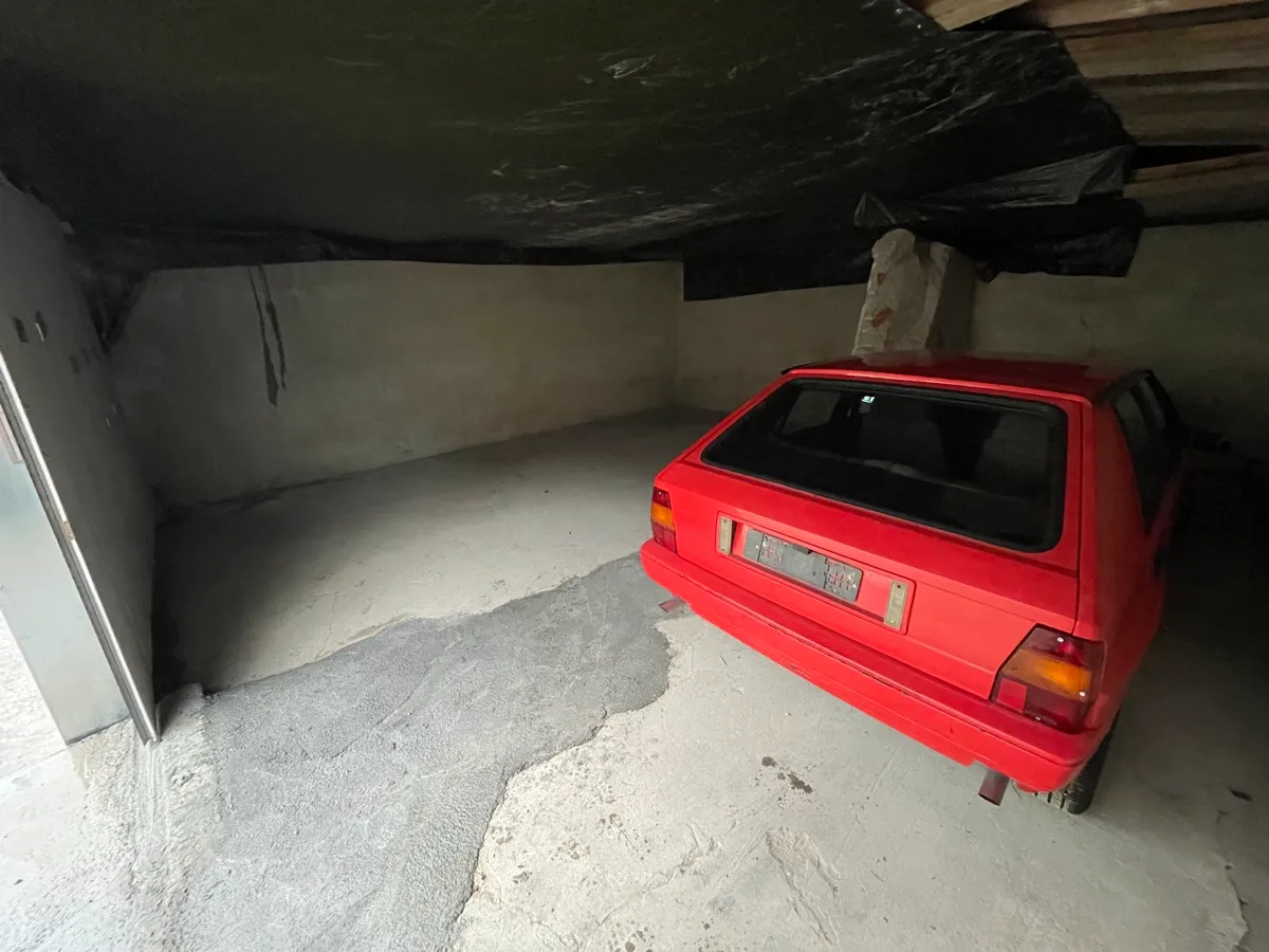 Garage mit 50m² zu vermieten, keine Schrauber - Ansicht 3