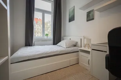 ZIMMER FREI | Nähe TU Wien - Studenten-WG Zimmer in 1040 Wien | Voll möbliertes Zimmer | All Inclusive – Bild 3