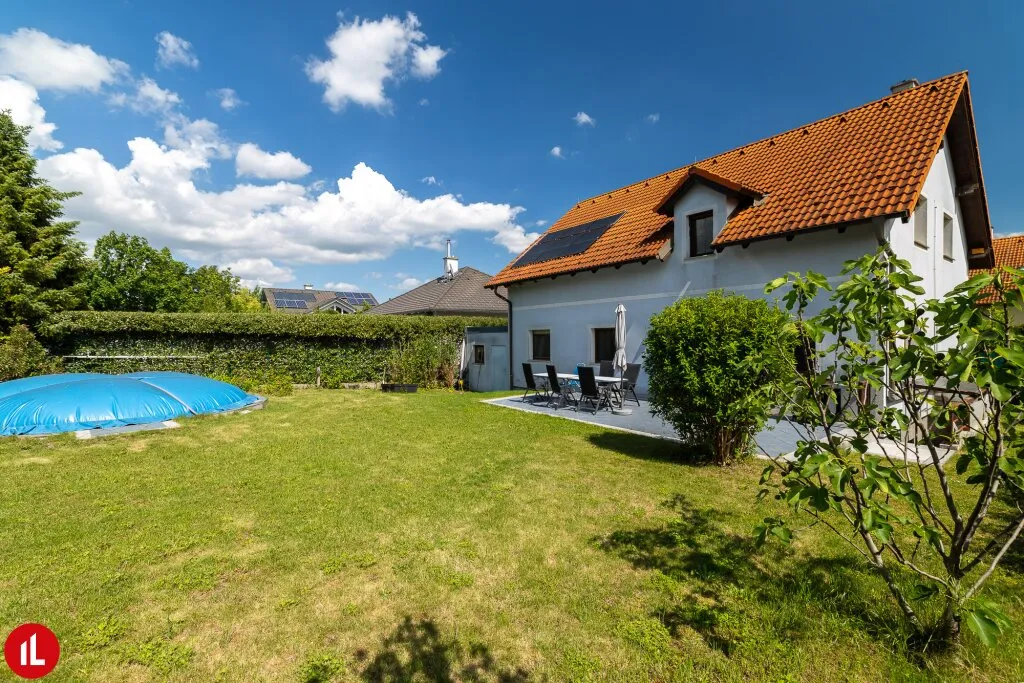 Kaufanbot liegt vor! Familienhaus in Gramatneusiedl welches viel Platz bietet, Garten und Pool - Ansicht 3
