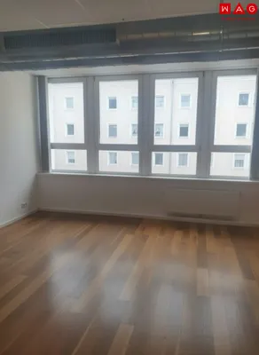5-Zimmer-Gewerbeimmobilie mieten in Linz – 200 m², € 2.628 – Bild 12 von 22