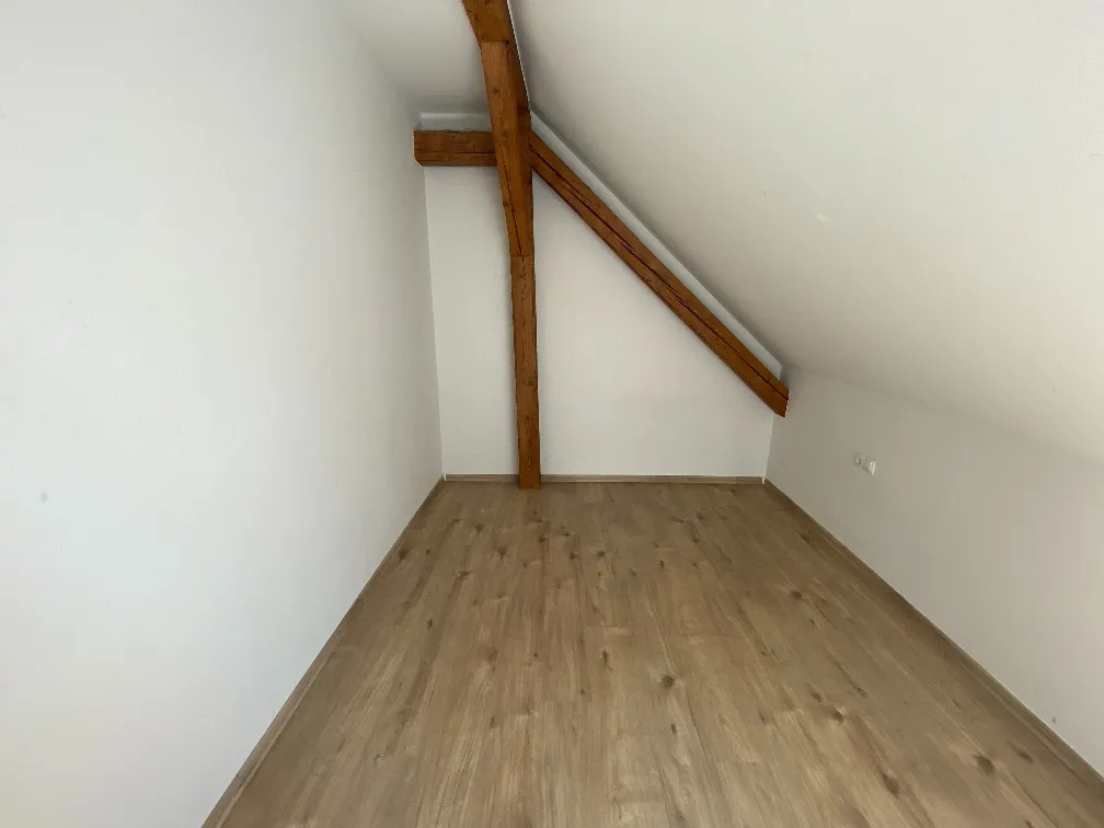 Helle 2-Zimmer Wohnung in Burgau zu vermieten! – pohled 3