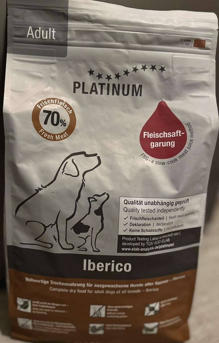 Platinum Trockenfutter 5kg Iberico OVP,  25,- (2291 Lassee) - willhaben