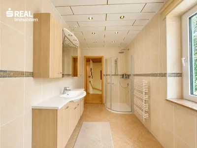 6-Zimmer-Gewerbeimmobilie kaufen in Wiener Neustadt Land – 173 m², € 417.000 – Bild 13 von 28