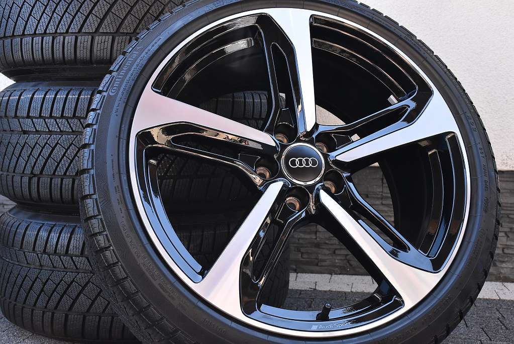 Audi TT outlets TTS TTRS 8S 19“ Blade Felgen schwarz