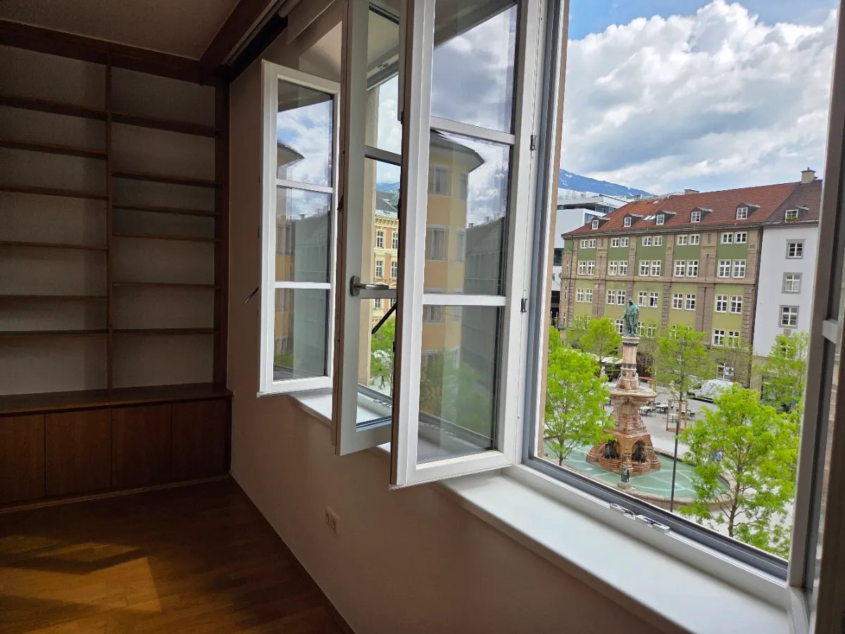 Büro am Bozner Platz, süd- westseitig, 2 getrennte Eingänge - Ansicht 2