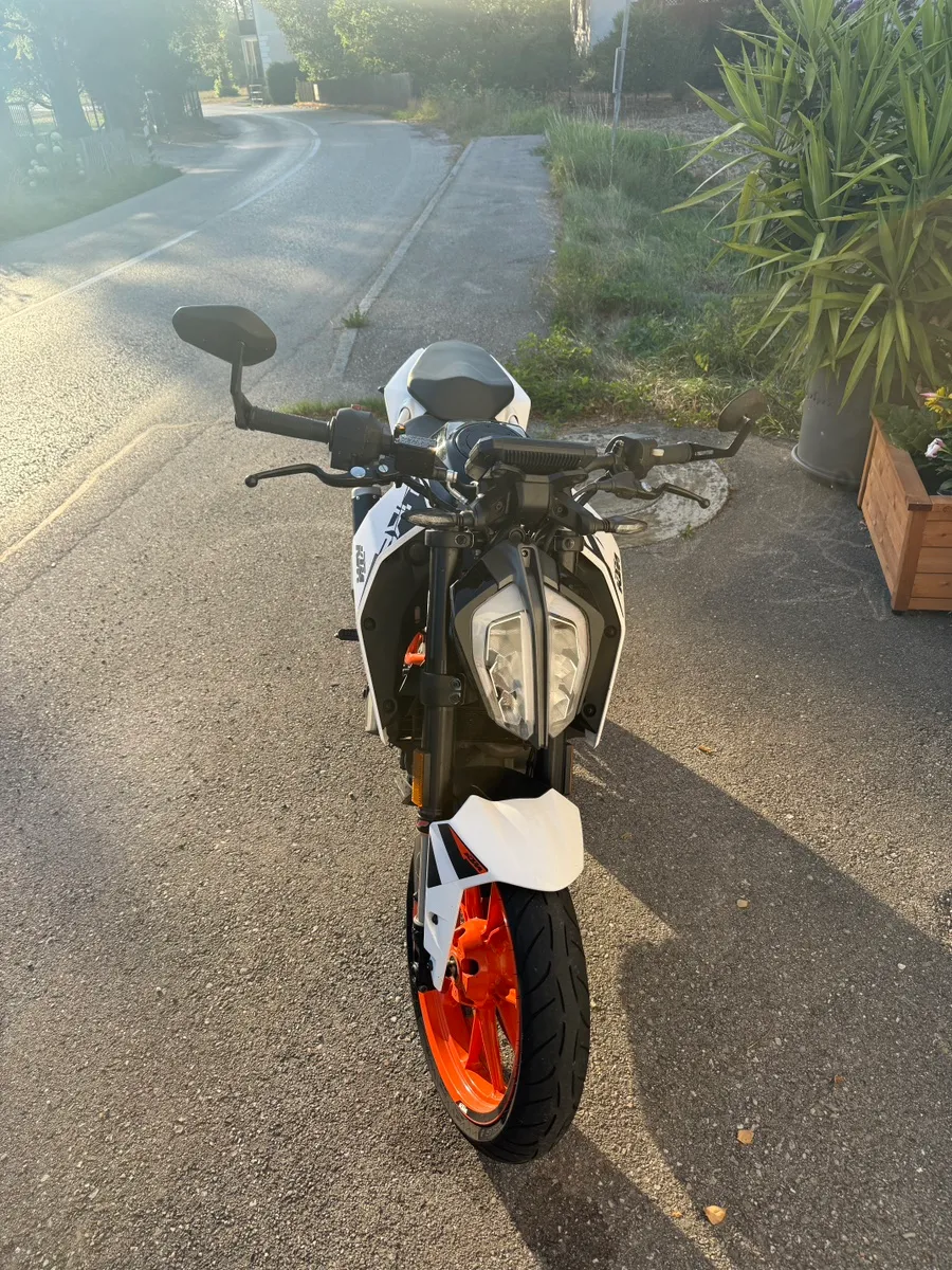 KTM 390