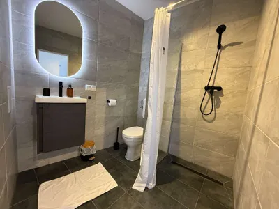 Wohnung mieten in Neunkirchen – 25 m², € 395 – Bild 3 von 3