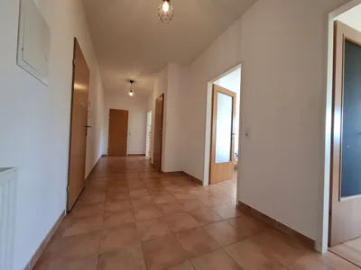 3-Zimmer-Wohnung mieten in Steyr – 84,04 m², € 820 – Bild 10 von 16