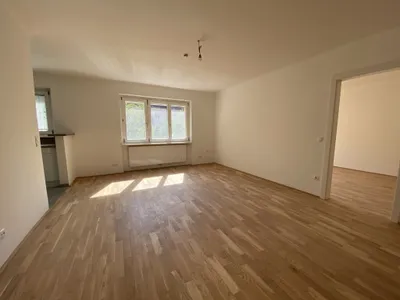 4-Zimmer-Wohnung mieten in Salzburg Stadt – 101,98 m², € 1.755 – Bild 2 von 6