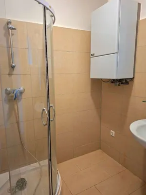 2-Zimmer-Wohnung mieten in Baden – 62 m², € 850 – Bild 7 von 7