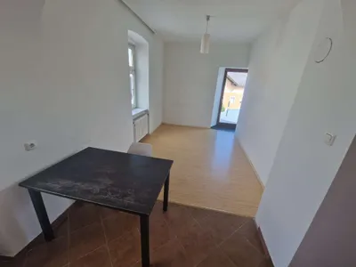 1-Zimmer-Wohnung mieten in Baden – 27 m², € 399 – Bild 3 von 6