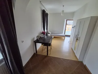 1-Zimmer-Wohnung mieten in Baden – 27 m², € 399 – Bild 2 von 6