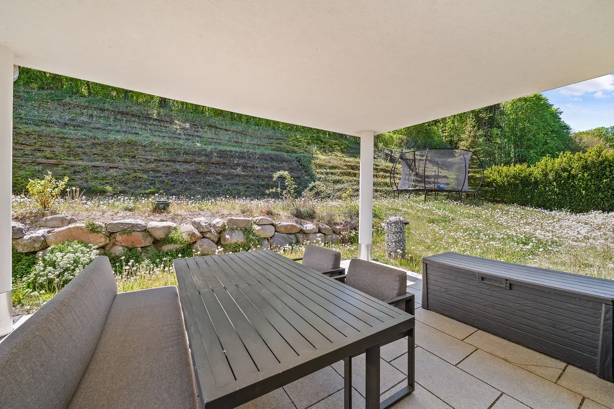89 m² Neubau-Gartenwohnung mit 528 m² Eigengarten - Ansicht 2